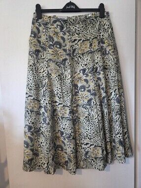 HuckeBerlin  Floral Animal-Print Flared Skirt
